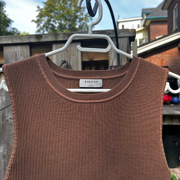 Aritzia Skulpt Knit Boxy Tank Top - Picture 3 of 4